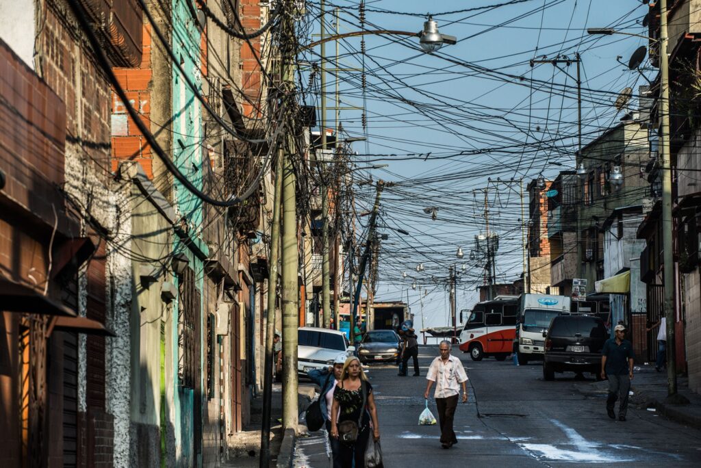 Power crisis causes in Venezuela