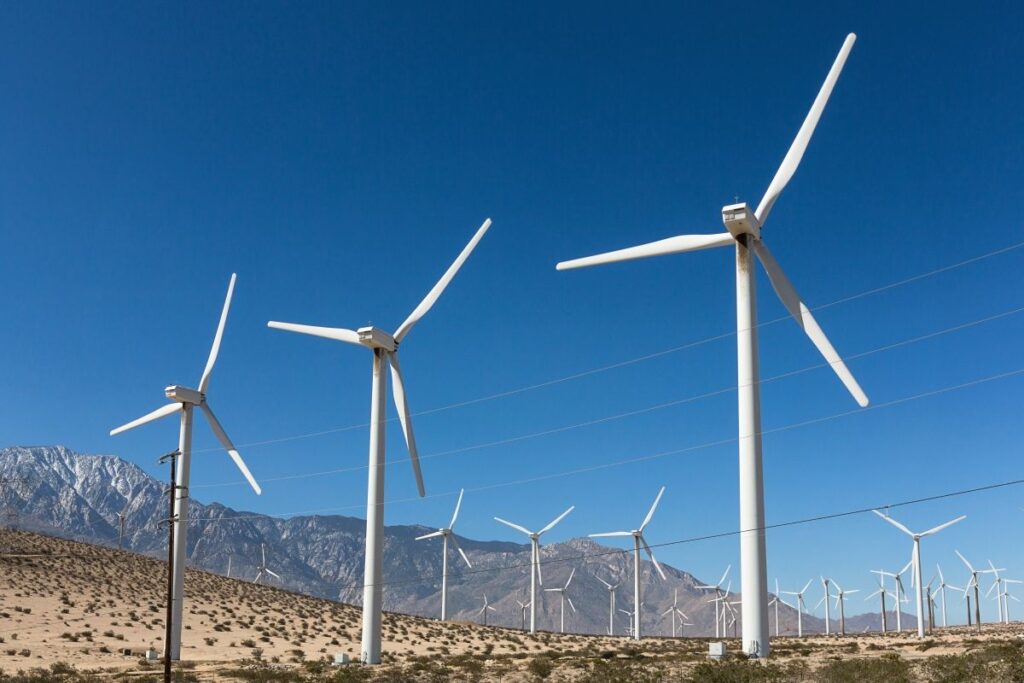 Wind farm energy integrating into the grid