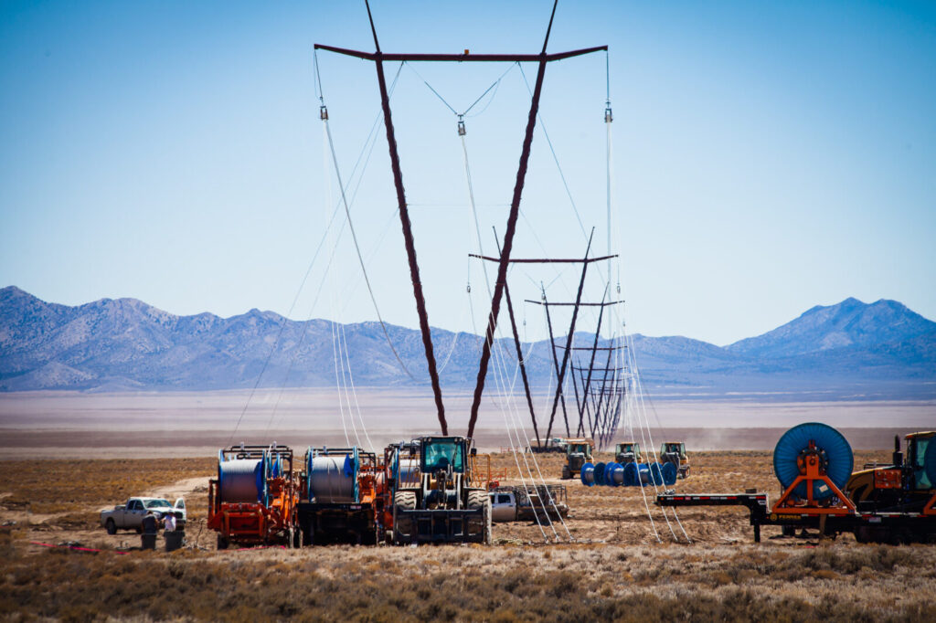 500kV transmission line construction