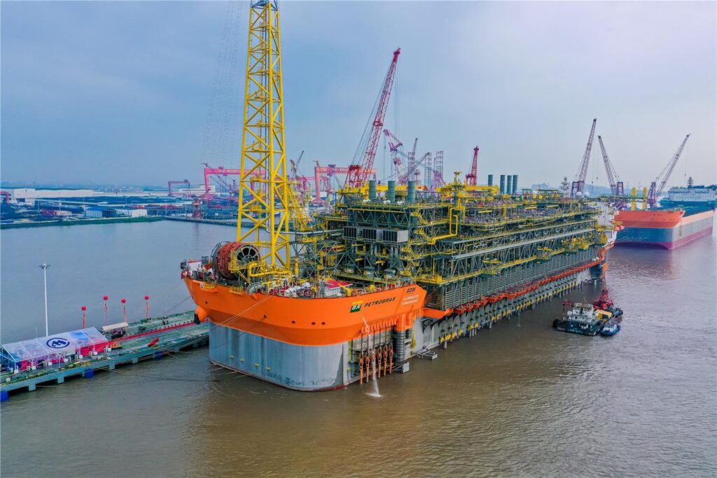 FPSO and electrical equipment interconnection